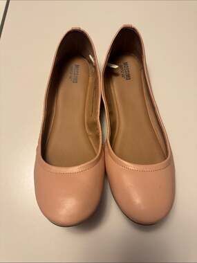 Mossimo Supply Co. Blush Pink Leather Ballet Flats
